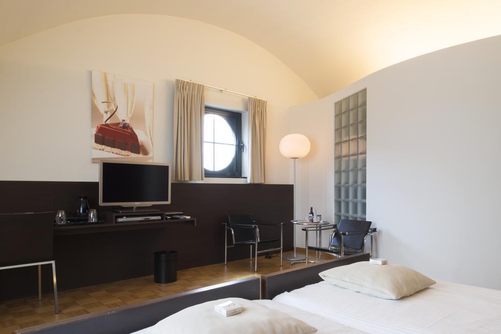 Hotel Verlooy Geel Kültér fotó